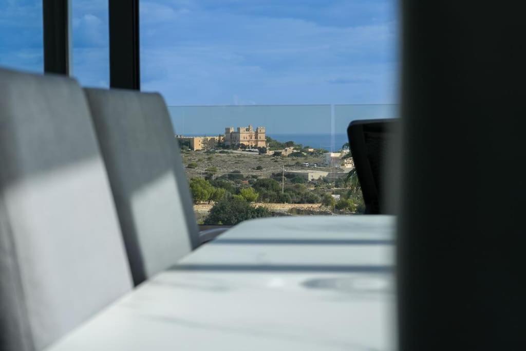 Lux Sea&Country Views With Pool Lägenhet Mellieħa Exteriör bild