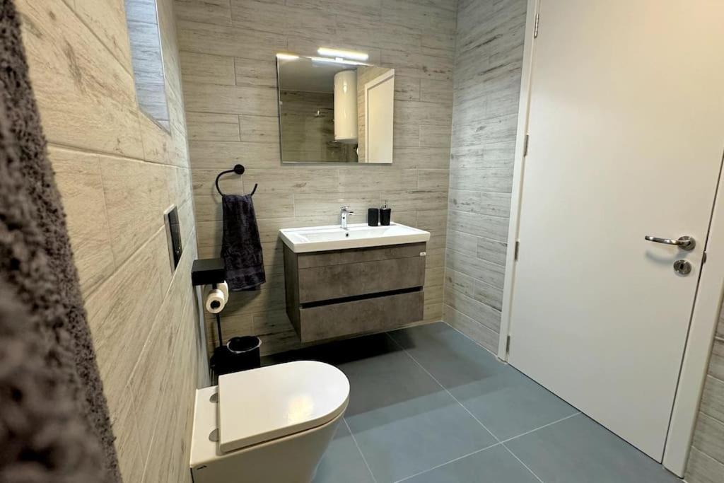 Lux Sea&Country Views With Pool Lägenhet Mellieħa Exteriör bild